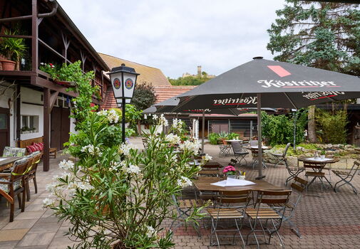 Biergarten im Weißen Roß in Mühlberg