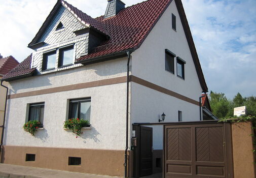 Außenansicht der Ferienwohnungen Dehler in Wandersleben im Thüringer Burgenland Drei Gleichen
